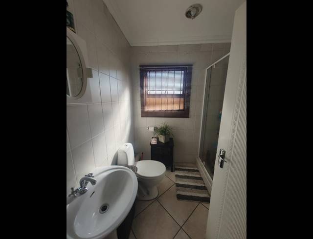 2 BEDROOM PROPERTY TO RENT IN SONNEVELD